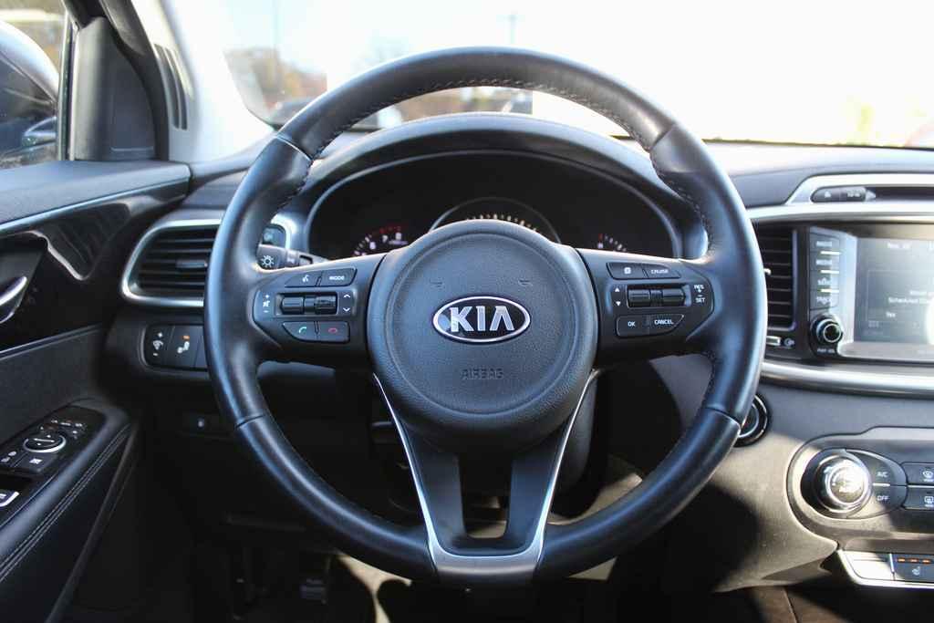 used 2017 Kia Sorento car, priced at $13,490