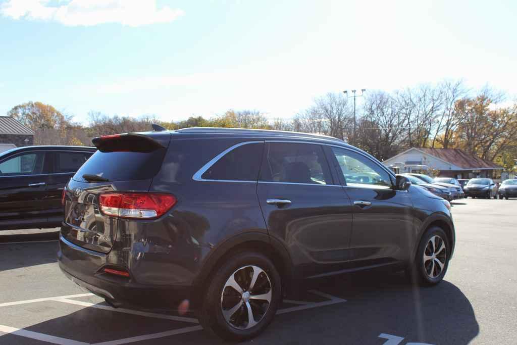 used 2017 Kia Sorento car, priced at $13,490