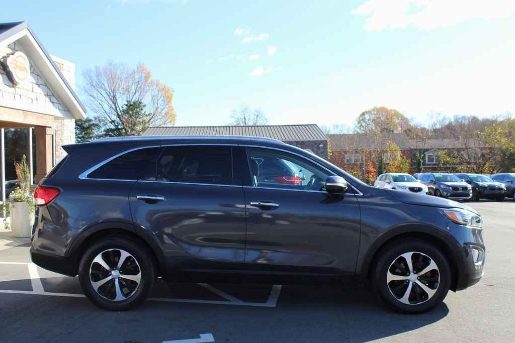 used 2017 Kia Sorento car, priced at $13,490