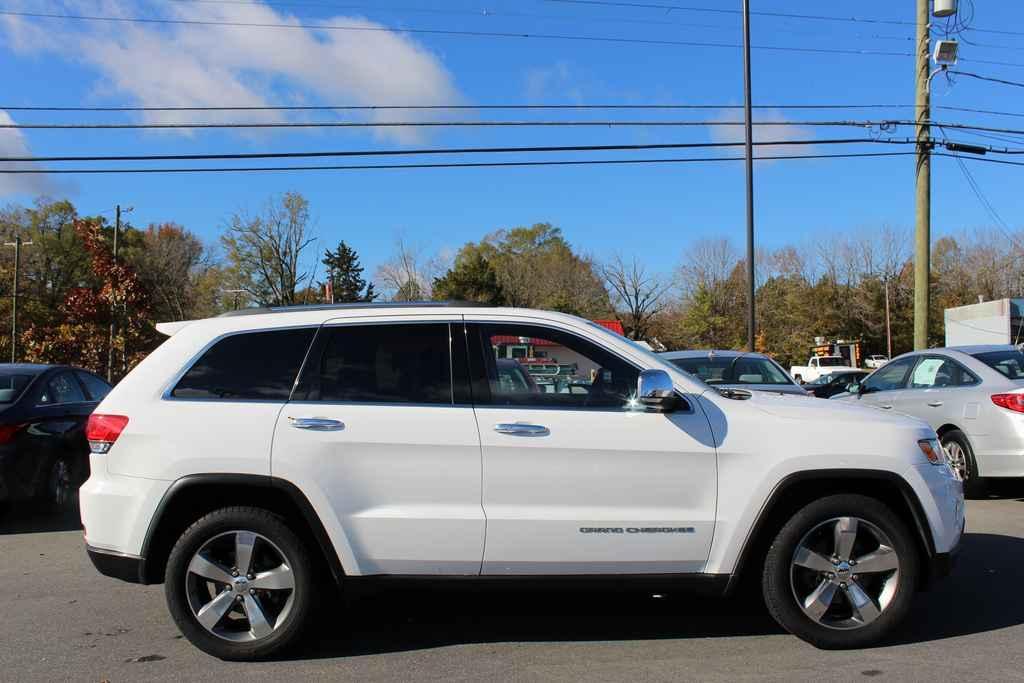 used 2015 Jeep Grand Cherokee car, priced at $11,890