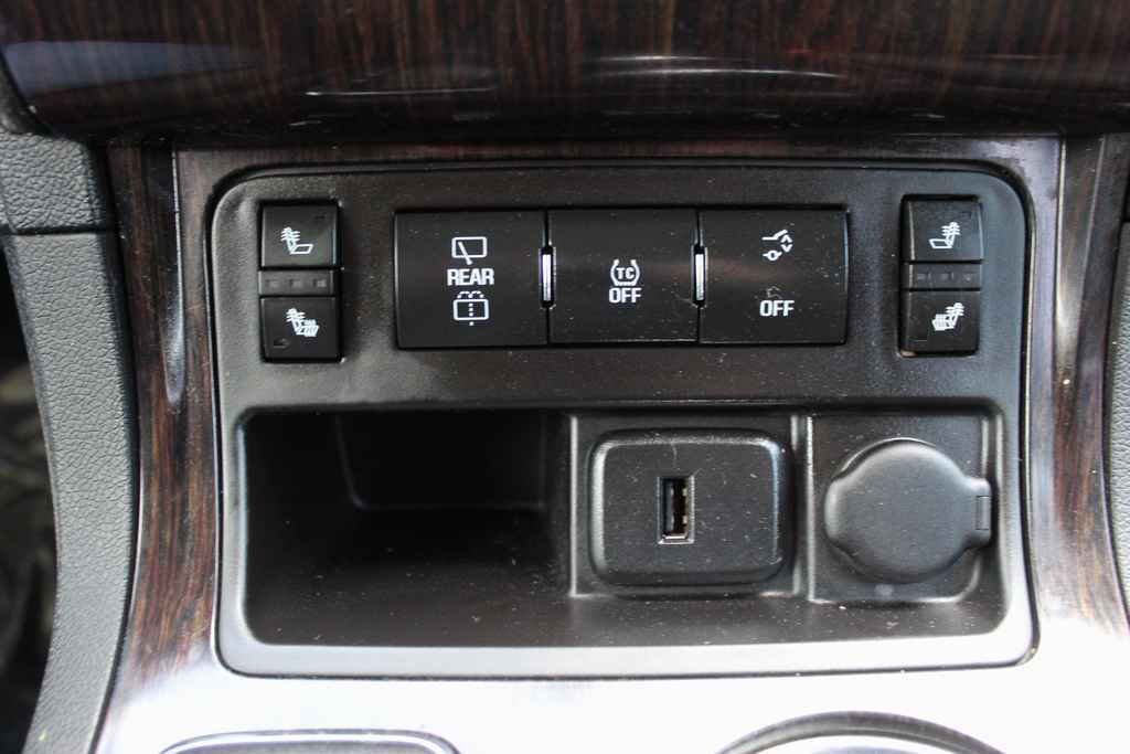 used 2017 Chevrolet Traverse car, priced at $11,990