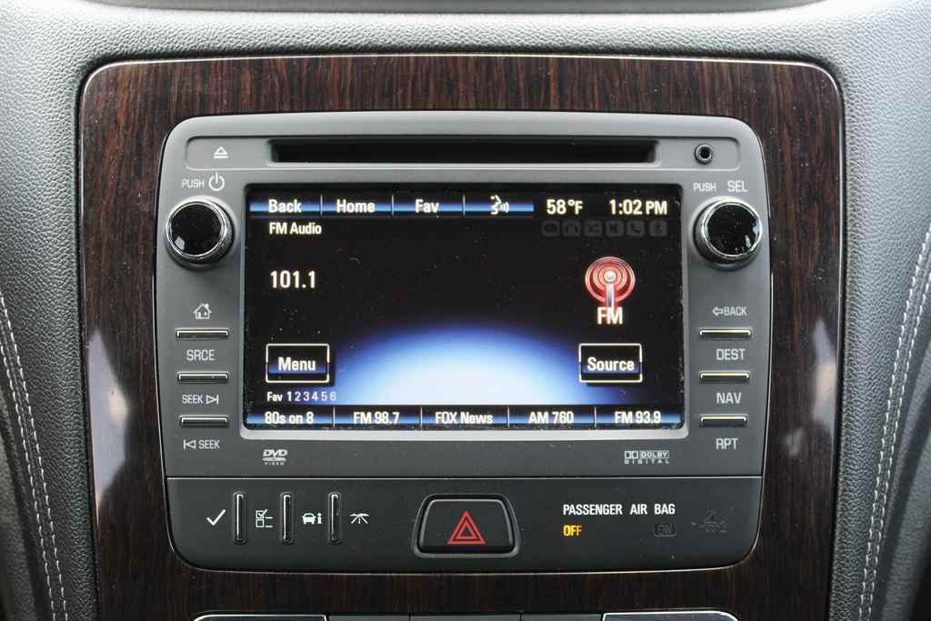 used 2017 Chevrolet Traverse car, priced at $11,990
