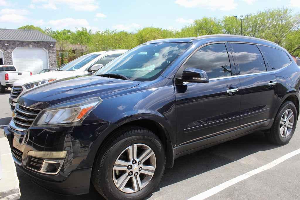 used 2017 Chevrolet Traverse car, priced at $11,990