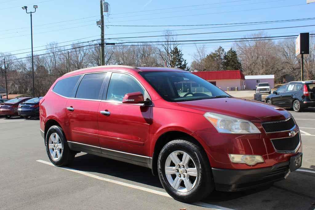 used 2012 Chevrolet Traverse car, priced at $10,990