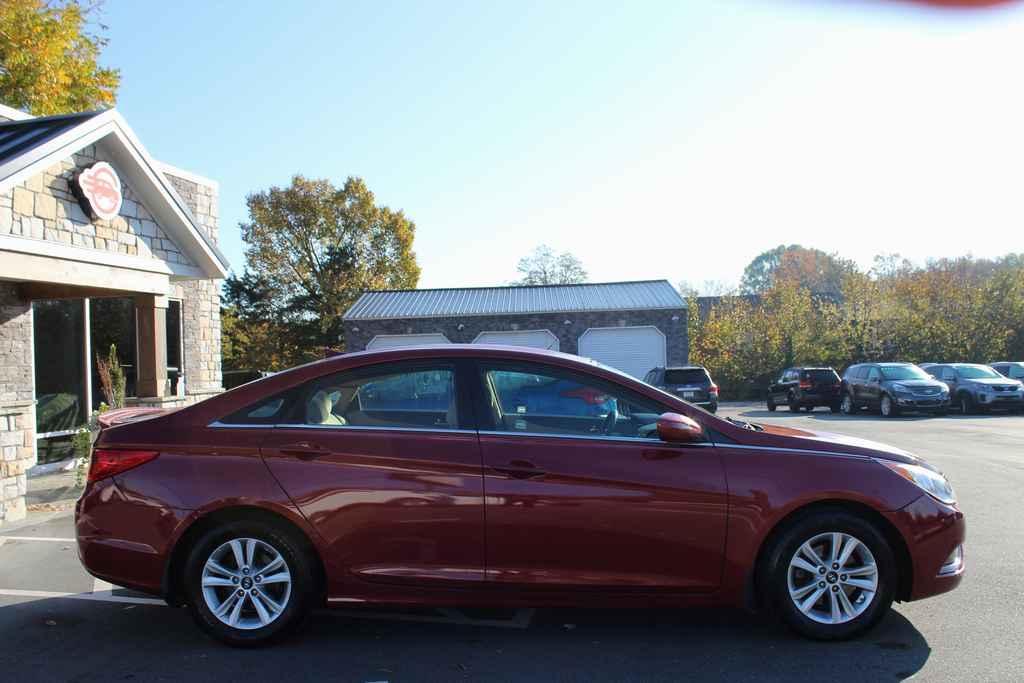 used 2013 Hyundai Sonata car, priced at $9,490