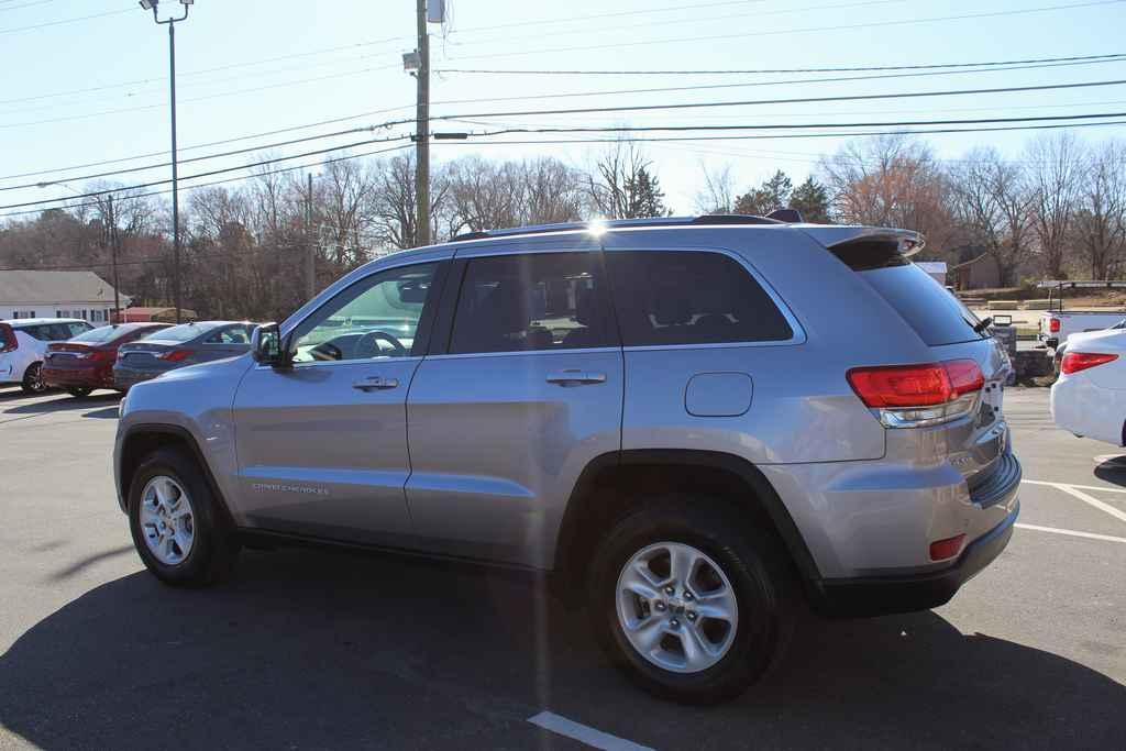 used 2016 Jeep Grand Cherokee car, priced at $11,990