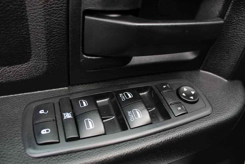 used 2019 Ram 1500 Classic car, priced at $21,790
