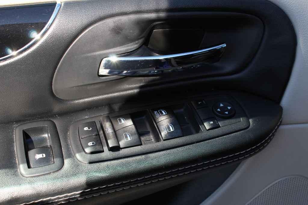 used 2019 Dodge Grand Caravan car, priced at $10,390