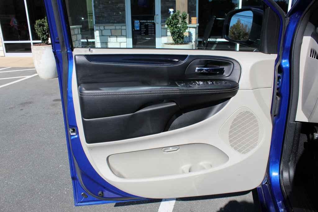 used 2019 Dodge Grand Caravan car, priced at $10,390