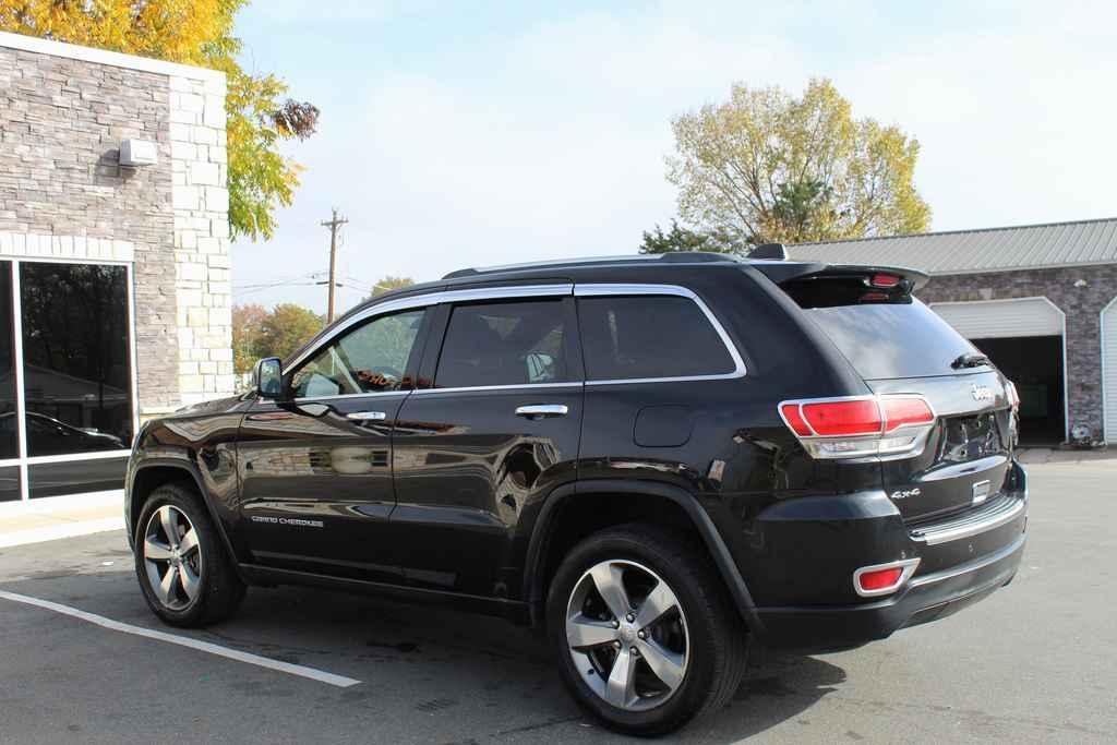 used 2015 Jeep Grand Cherokee car, priced at $12,990