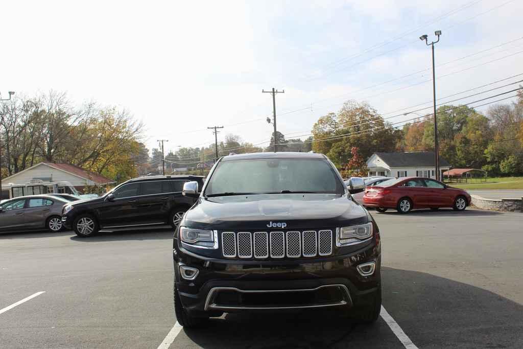 used 2015 Jeep Grand Cherokee car, priced at $12,990