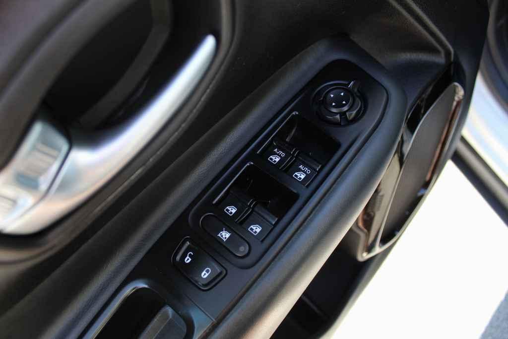 used 2018 Jeep Renegade car, priced at $12,990