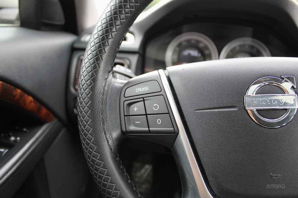used 2012 Volvo XC70 car, priced at $7,490