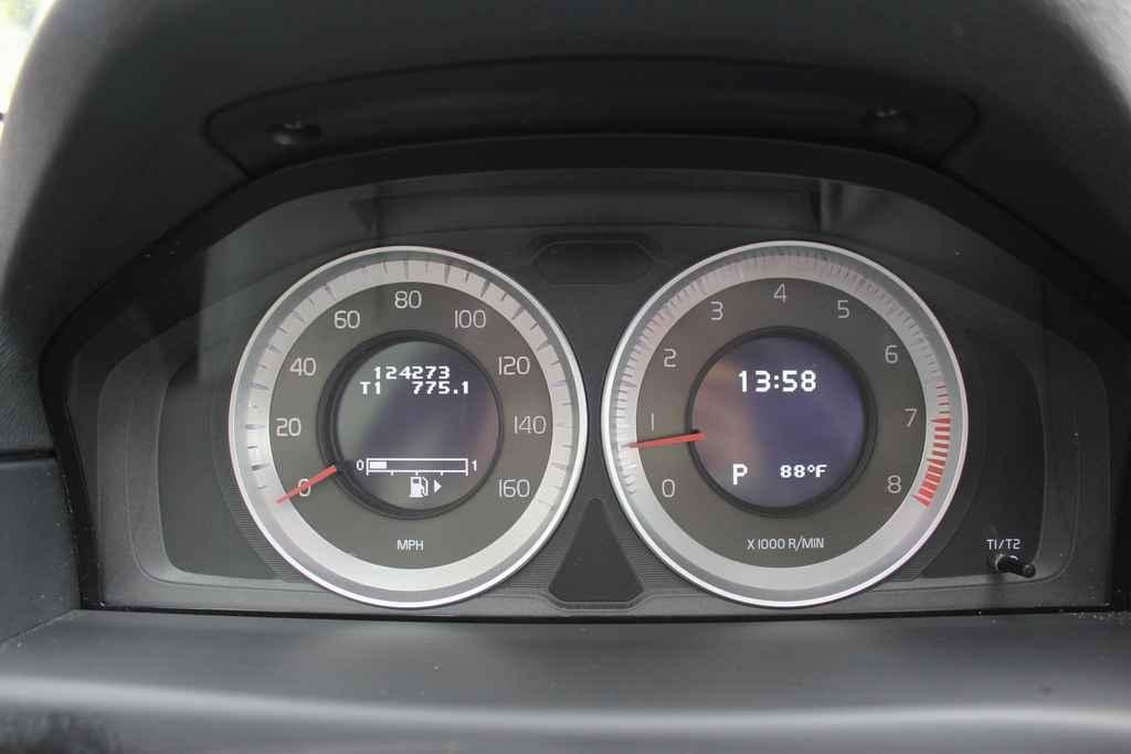 used 2012 Volvo XC70 car, priced at $7,490