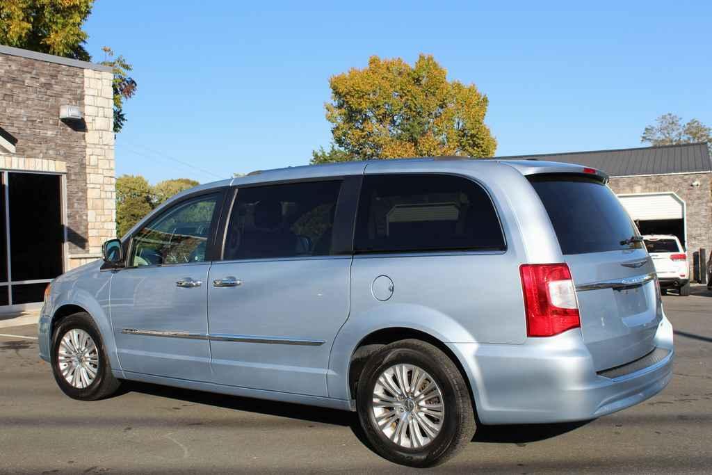 used 2016 Chrysler Town & Country car, priced at $11,790