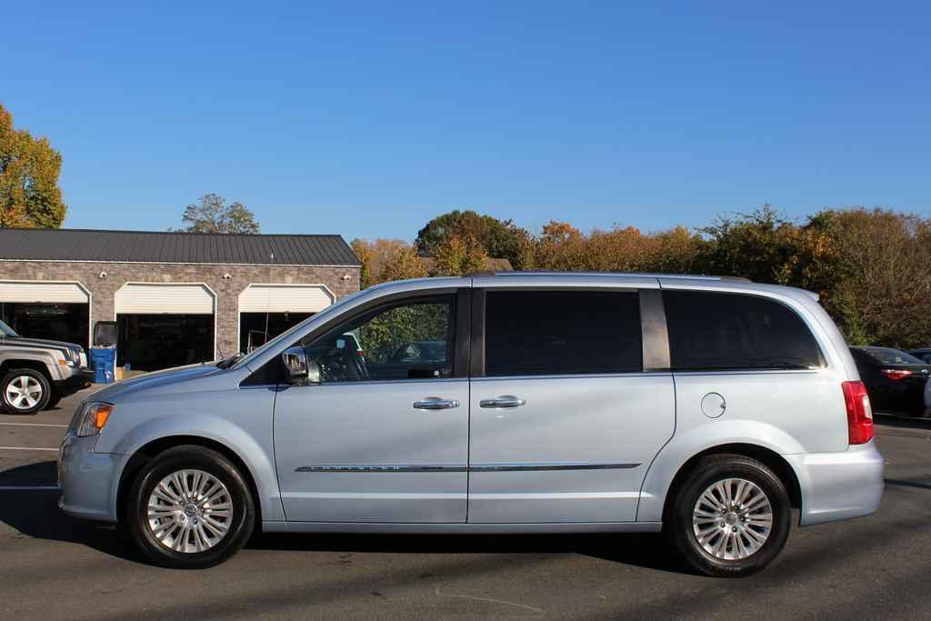 used 2016 Chrysler Town & Country car, priced at $11,790