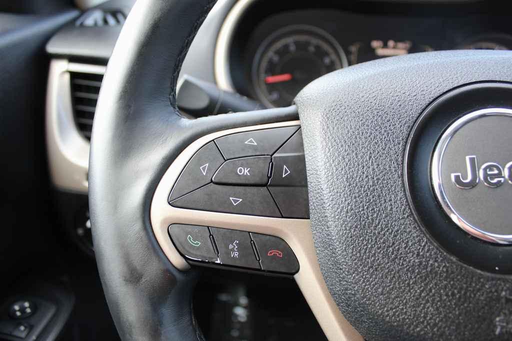used 2014 Jeep Cherokee car, priced at $9,490