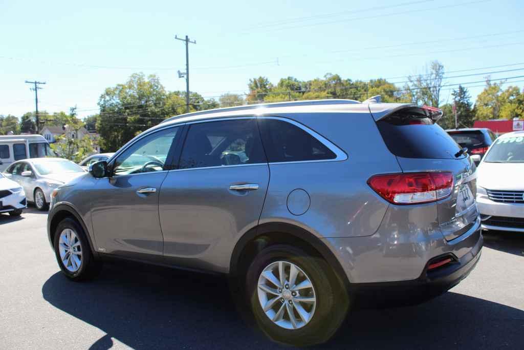 used 2016 Kia Sorento car, priced at $9,890