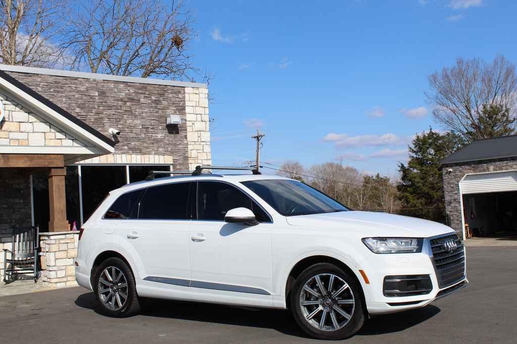 used 2017 Audi Q7 car, priced at $15,790