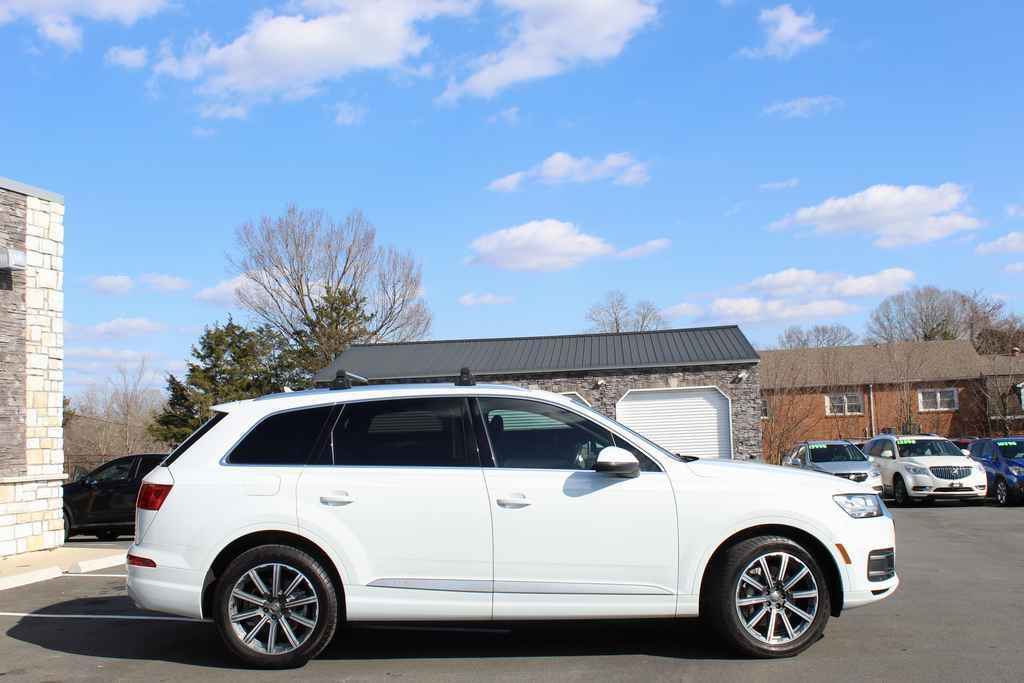 used 2017 Audi Q7 car, priced at $15,790