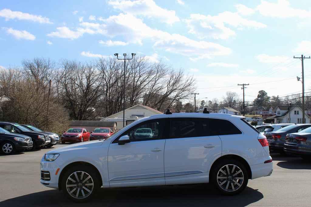 used 2017 Audi Q7 car, priced at $15,790