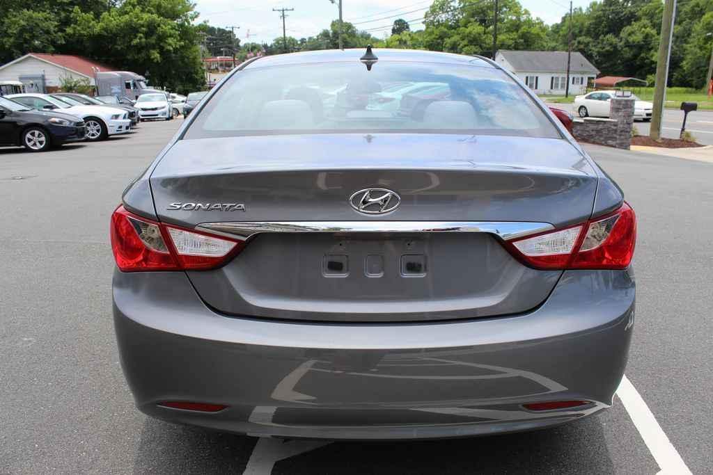 used 2013 Hyundai Sonata car, priced at $7,990