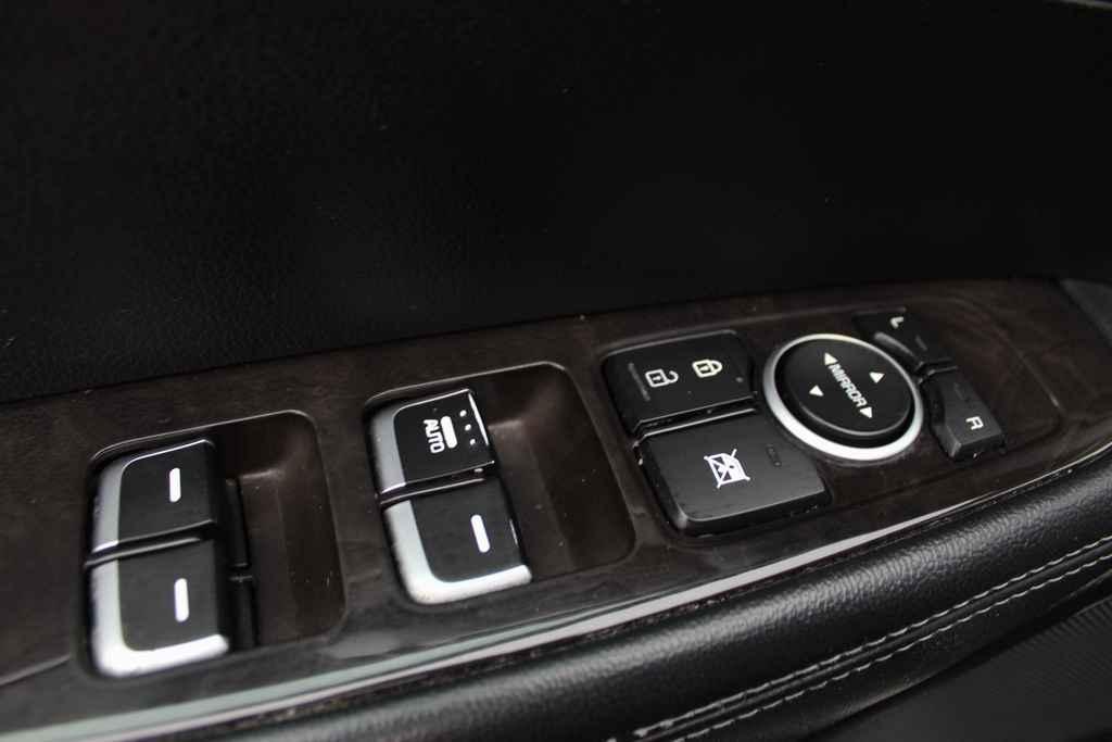 used 2018 Kia Sorento car, priced at $11,290