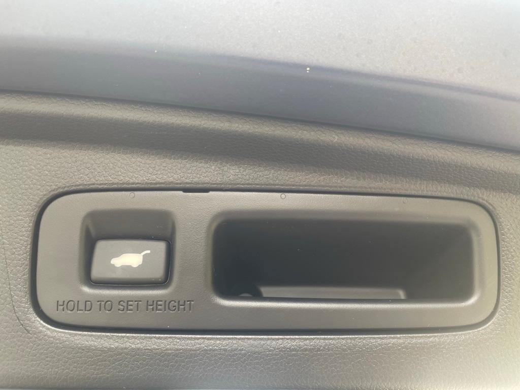 new 2026 Honda CR-V Hybrid car, priced at $38,435