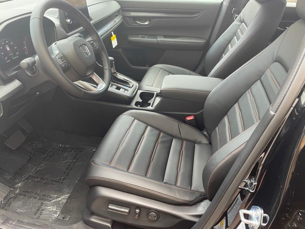 new 2026 Honda CR-V Hybrid car, priced at $39,733