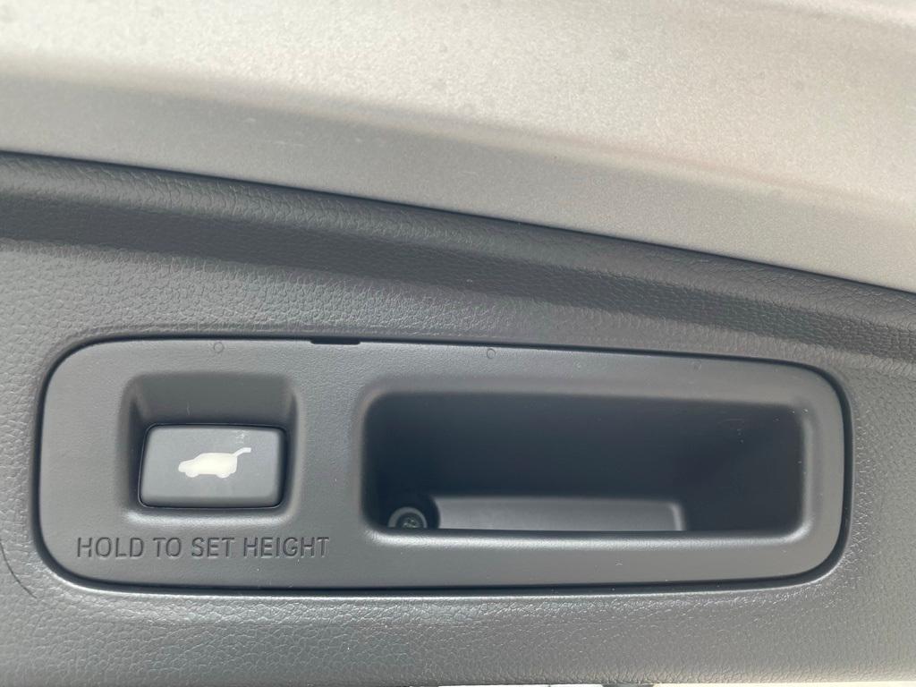 new 2026 Honda CR-V Hybrid car, priced at $40,870