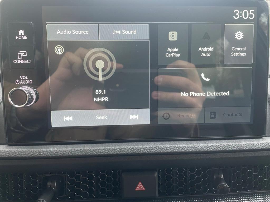 new 2026 Honda CR-V Hybrid car, priced at $39,733