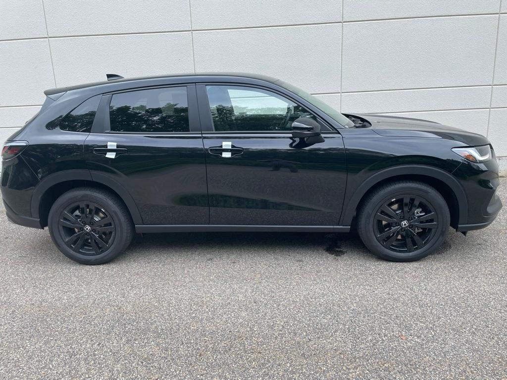 new 2026 Honda HR-V car, priced at $29,508