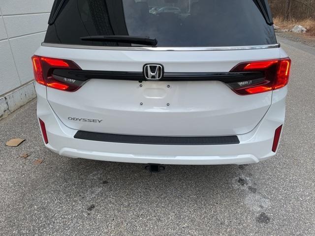 new 2025 Honda Odyssey car, priced at $43,290