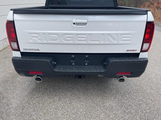 new 2025 Honda Ridgeline car, priced at $40,385