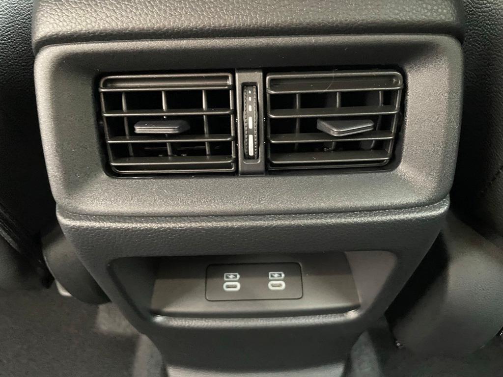 new 2026 Honda CR-V Hybrid car, priced at $39,583