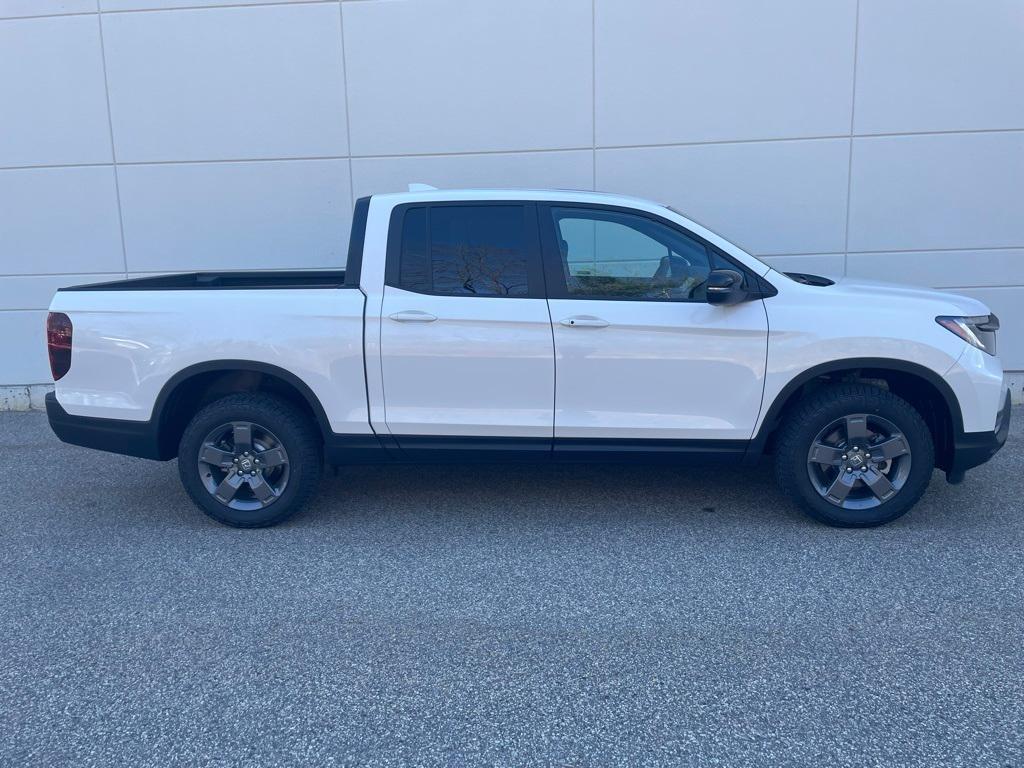 new 2025 Honda Ridgeline car, priced at $45,535