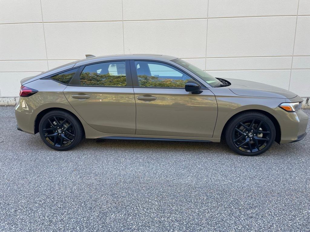 new 2026 Honda Civic Hybrid car, priced at $30,690