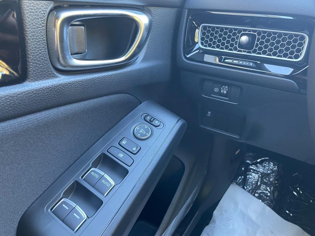 new 2026 Honda Civic Hybrid car, priced at $30,690