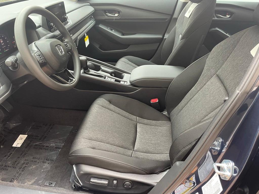 new 2025 Honda Accord car, priced at $30,319
