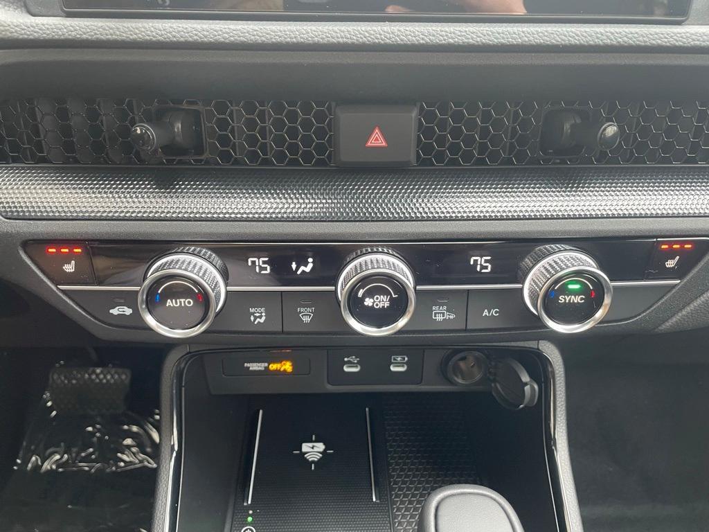 new 2026 Honda CR-V Hybrid car, priced at $40,165