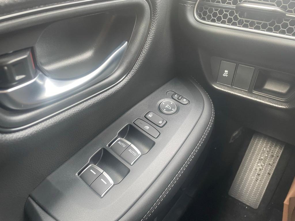 new 2026 Honda HR-V car, priced at $31,951