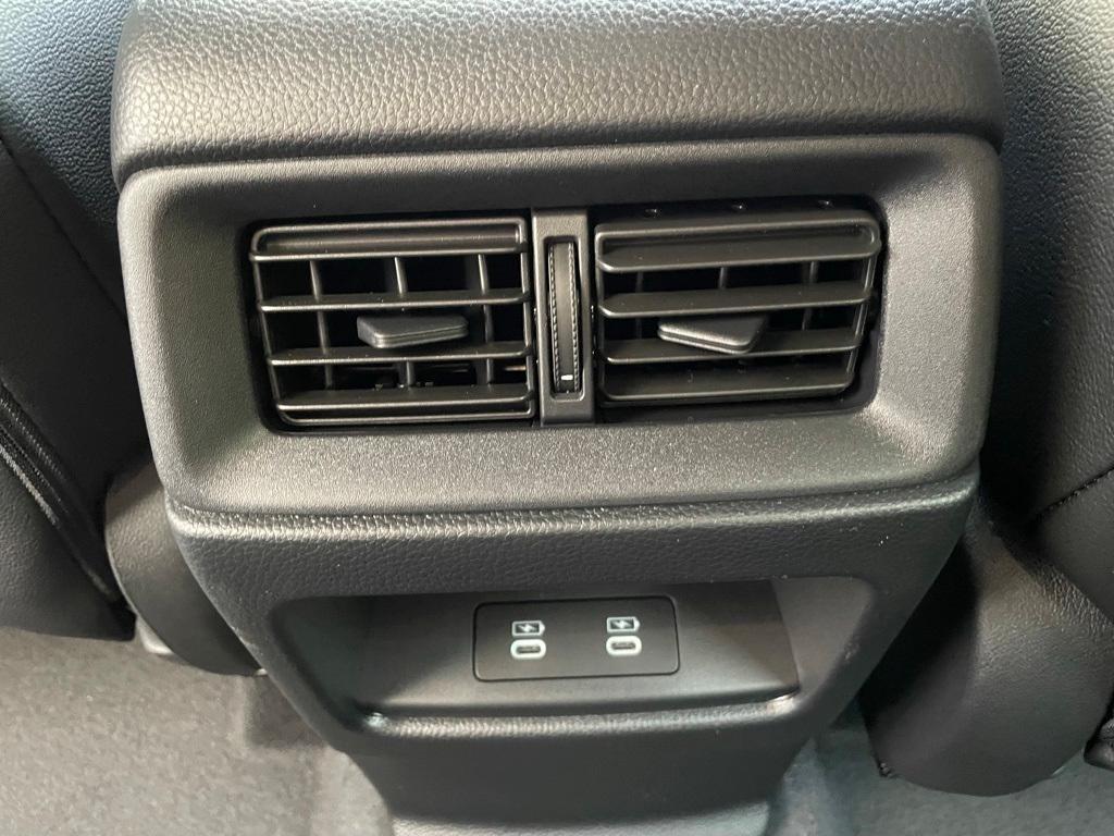 new 2026 Honda CR-V Hybrid car, priced at $39,528