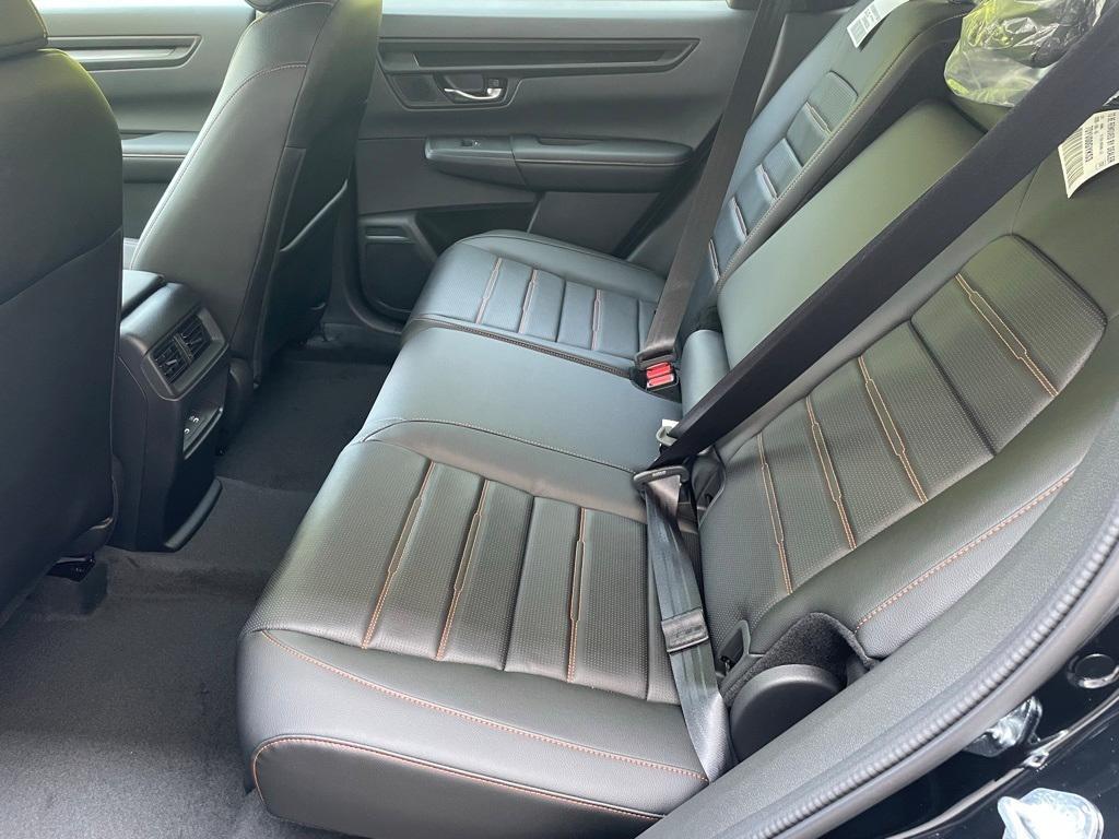 new 2026 Honda CR-V Hybrid car, priced at $39,528