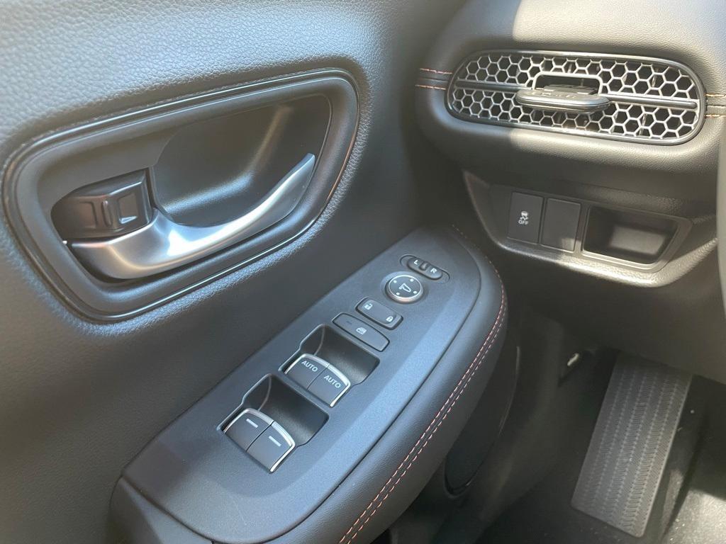 new 2026 Honda HR-V car, priced at $29,508