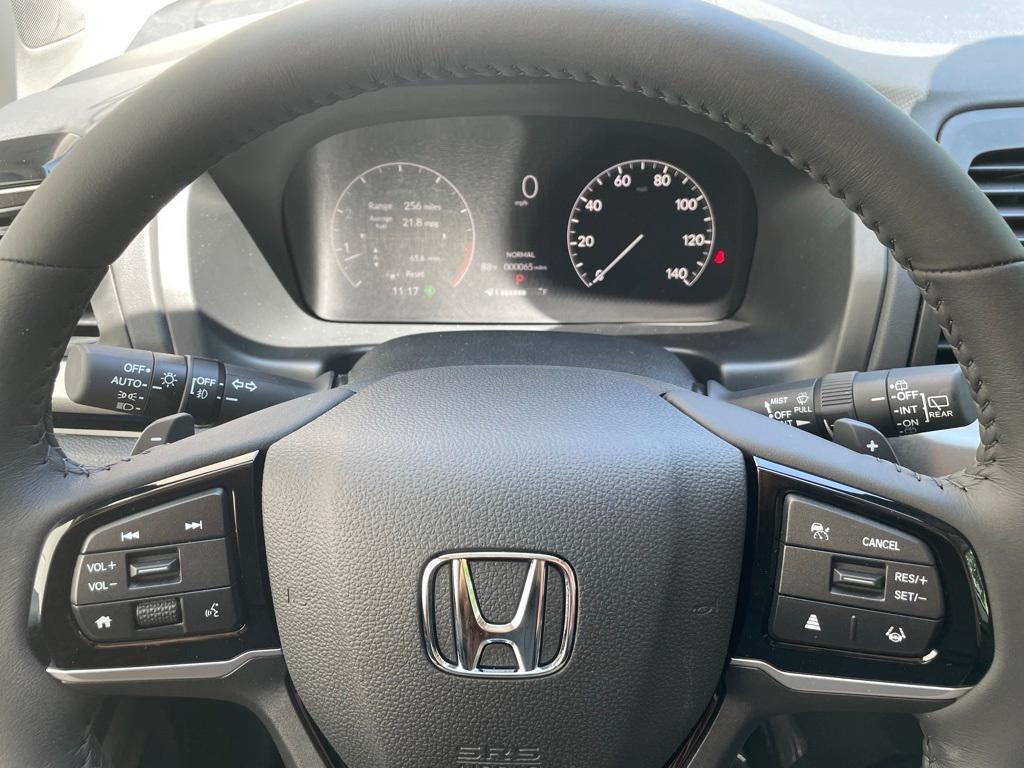 new 2025 Honda Odyssey car, priced at $47,194