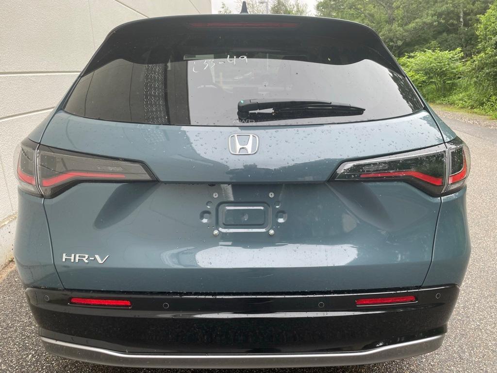 new 2025 Honda HR-V car, priced at $32,100