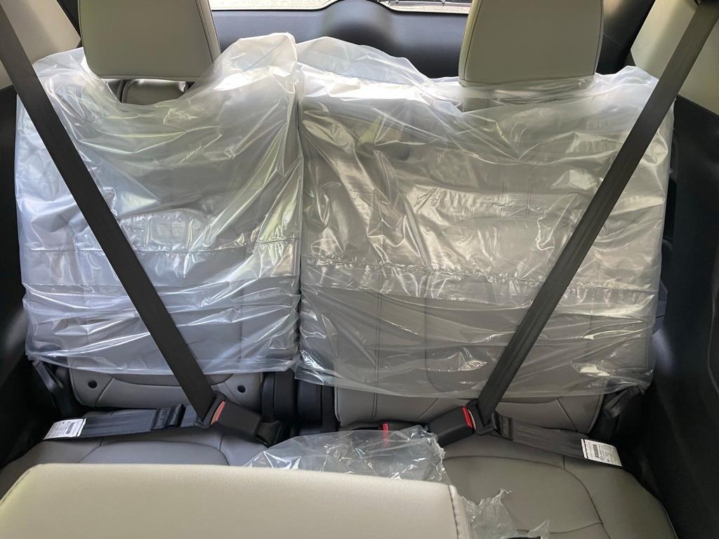 new 2025 Honda Pilot car, priced at $49,749