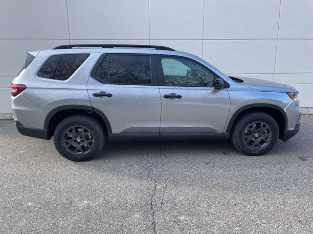 new 2025 Honda Pilot car, priced at $49,795