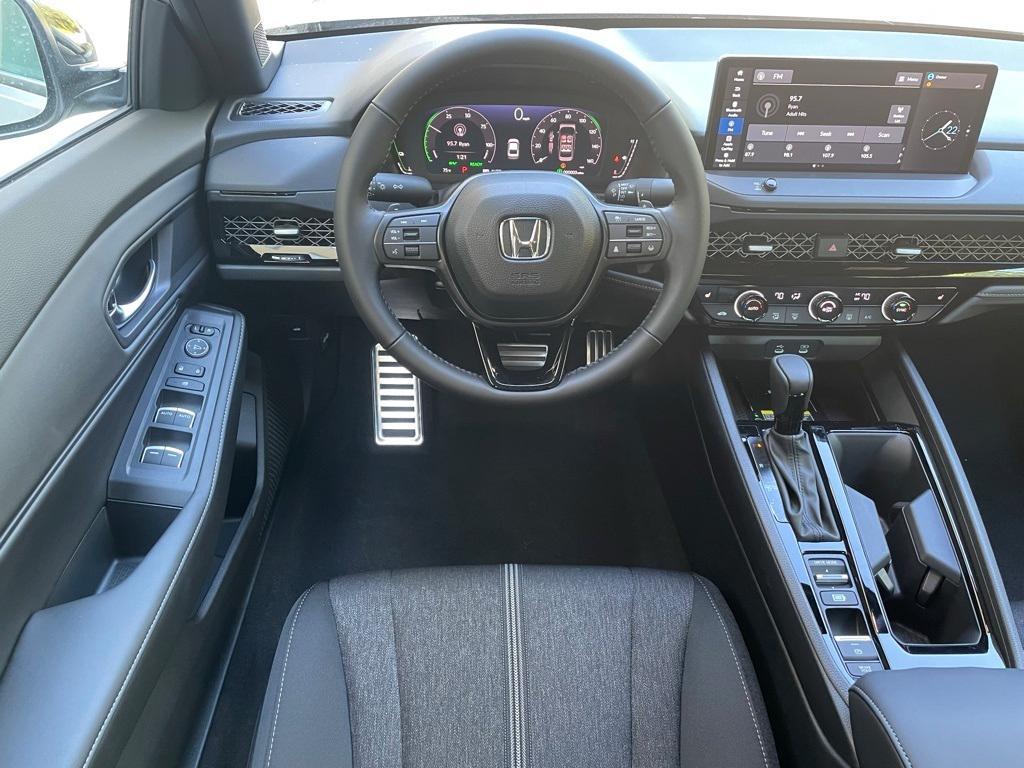 new 2025 Honda Accord Hybrid car, priced at $33,268