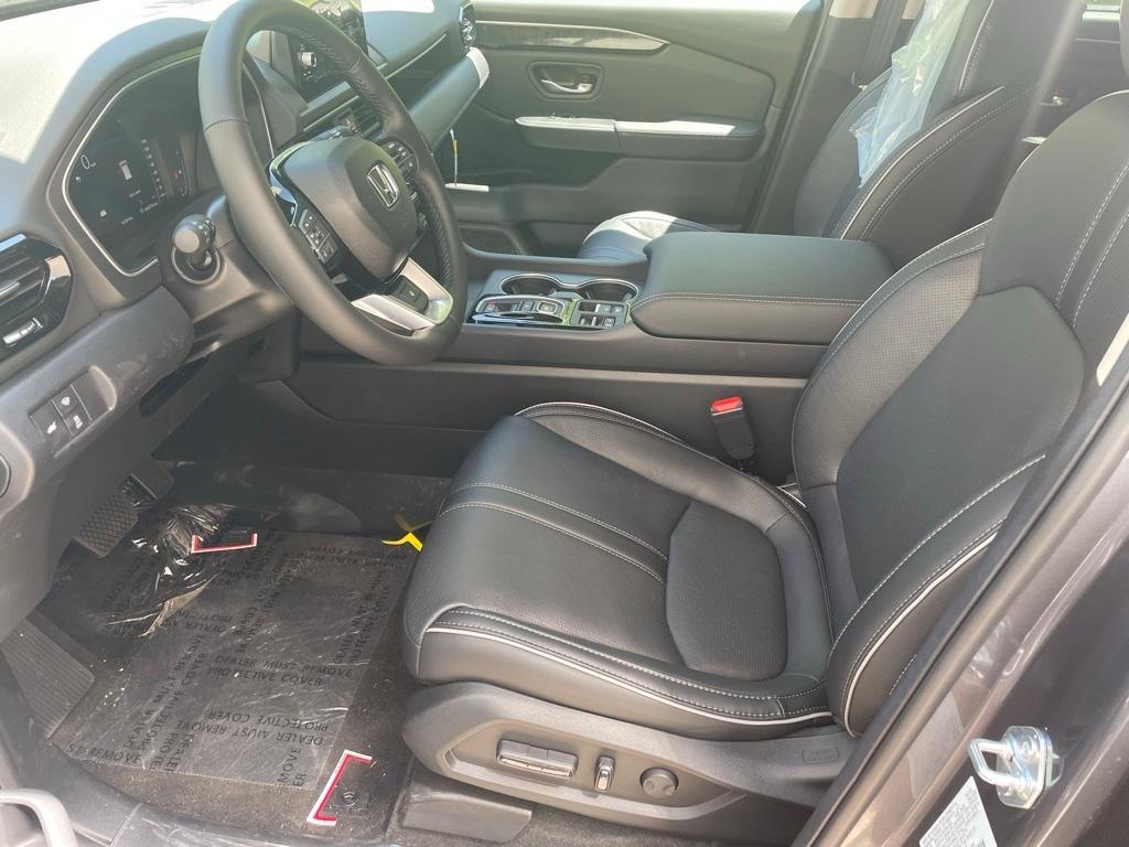 new 2025 Honda Pilot car, priced at $54,020